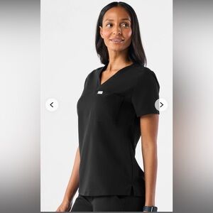 FIGS SCRUB SET- size small